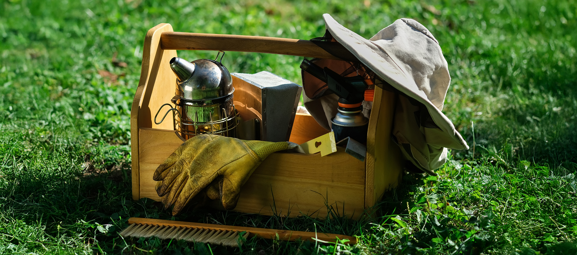 Beekeeping Tools 101